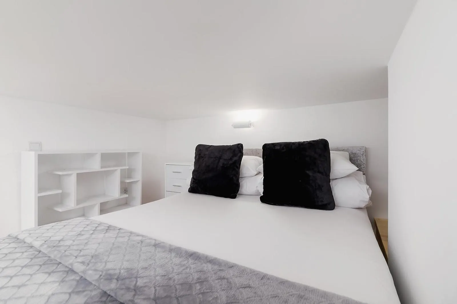 Apartment With Mezzanine - Radziwillowska 27 Krakow